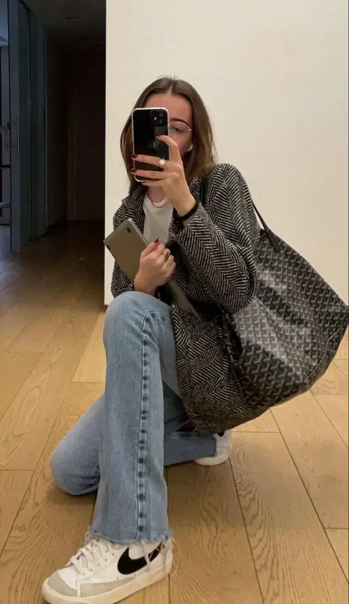 thumbnail-7